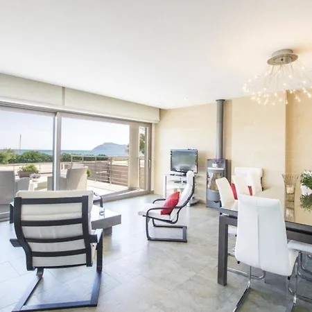 Luxus-villa Direkt Am Mit Hallenbad Son Serra de Marina