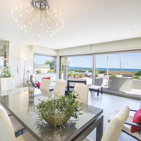 Luxus-villa Direkt Am Mit Hallenbad Holiday home *